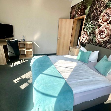 Hotel "Central" Inh Carolin Krause 비터펠드 울펜 외부 사진