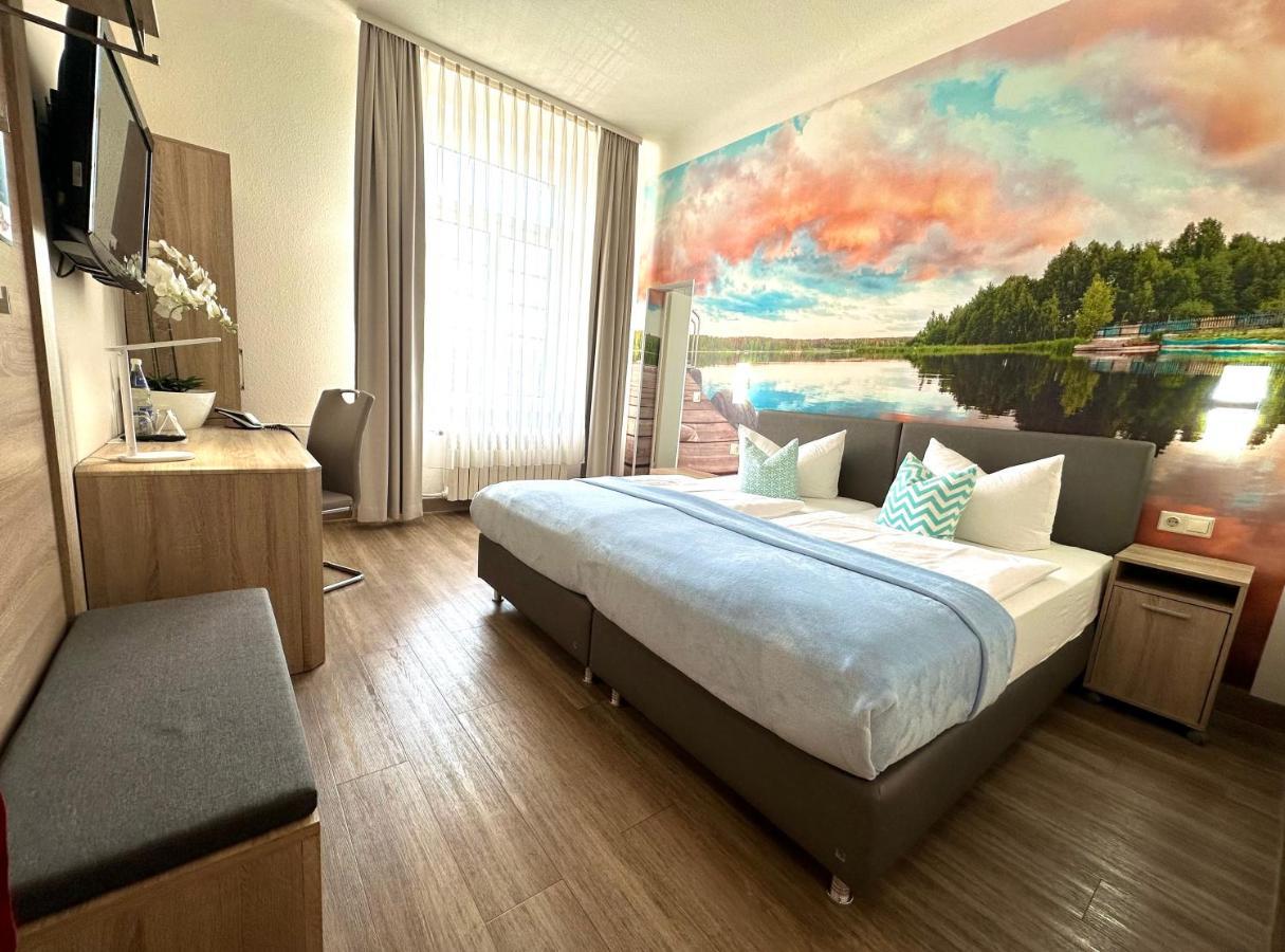 Hotel "Central" Inh Carolin Krause 비터펠드 울펜 외부 사진